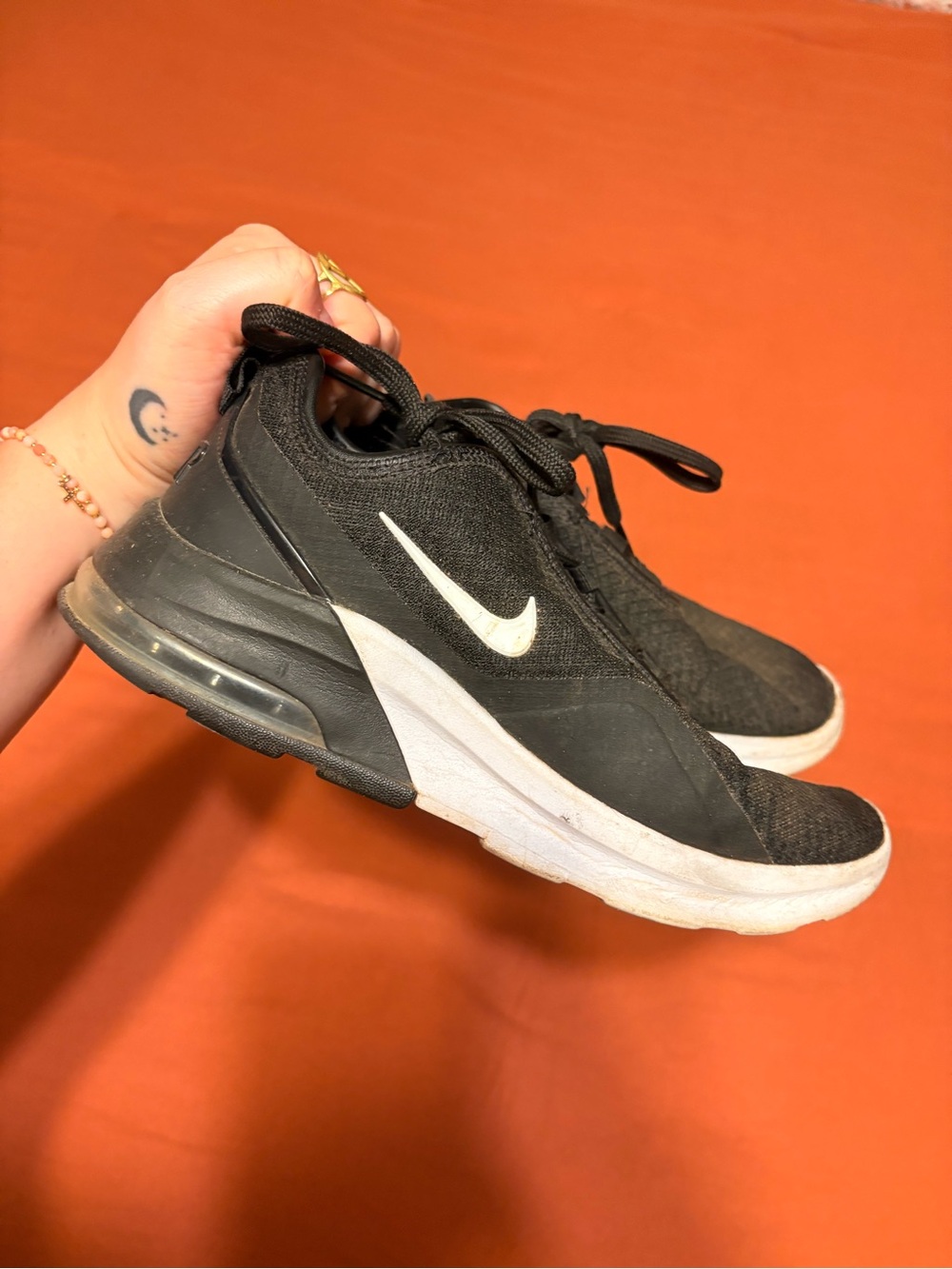 Nike Women’s Black and White Air Max